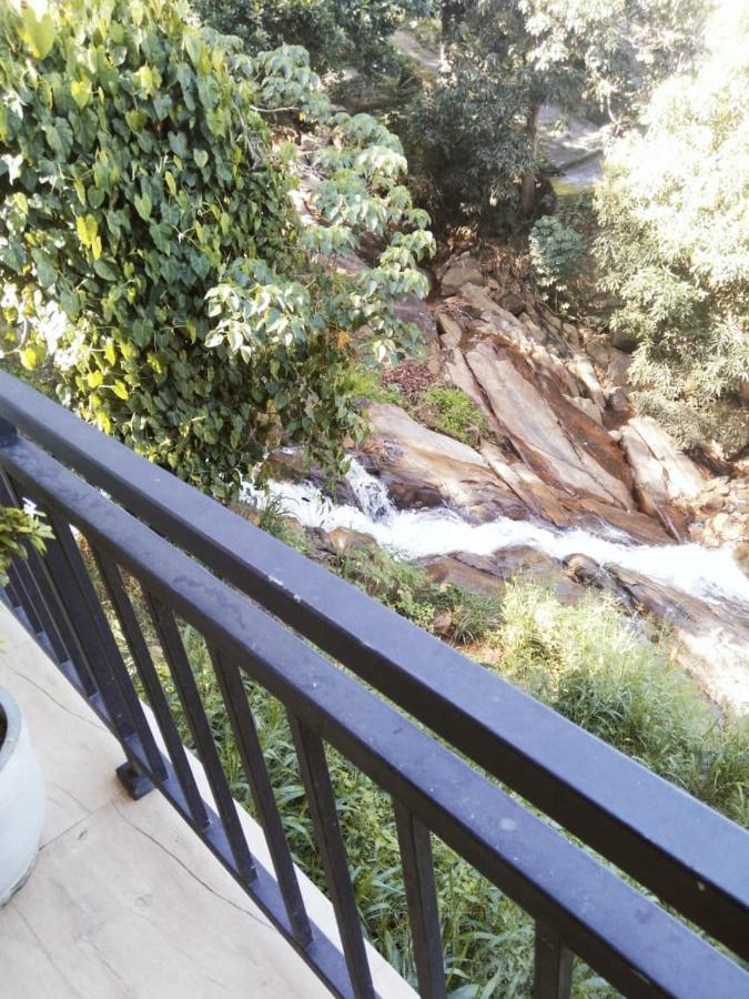 Kelum Homestay Kandy Dış mekan fotoğraf